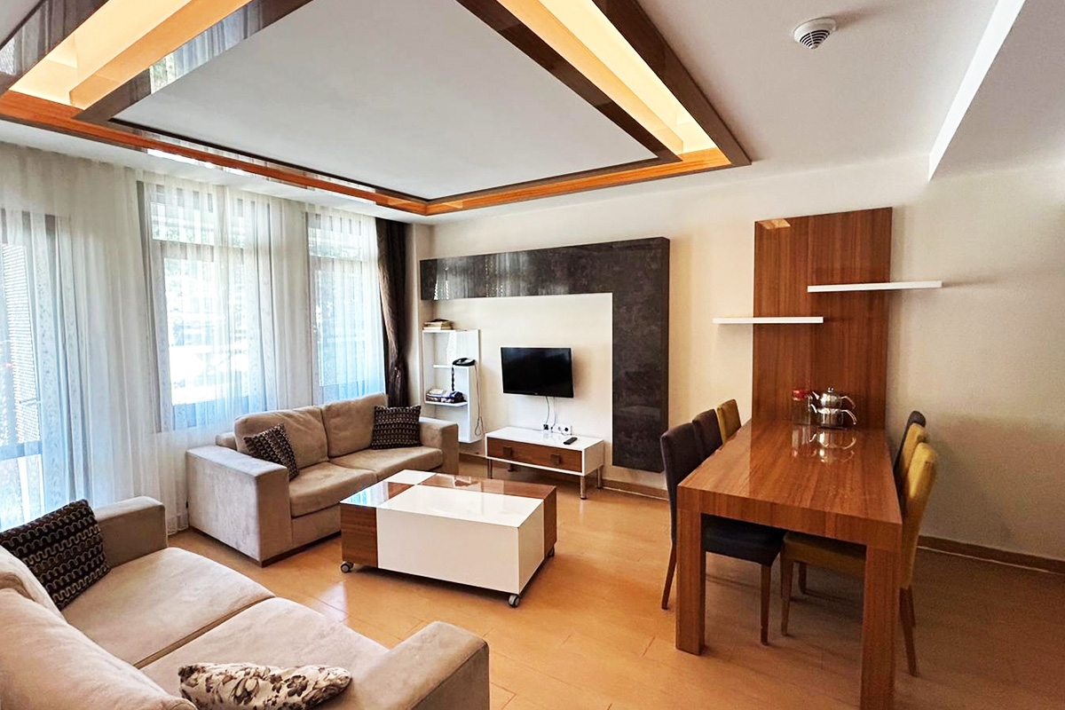 Taraklı  Termal Turizm Tatil Köyü Bahçe Katı 2+1 Havuzlu Suit